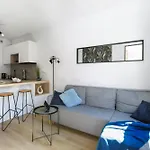 Apartment Komfortowy Z Balkonem I Parkingiem