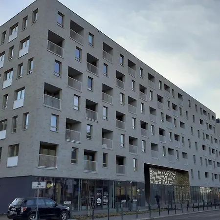 Komfortowy Z Balkonem I Parkingiem Apartment Wroclaw
