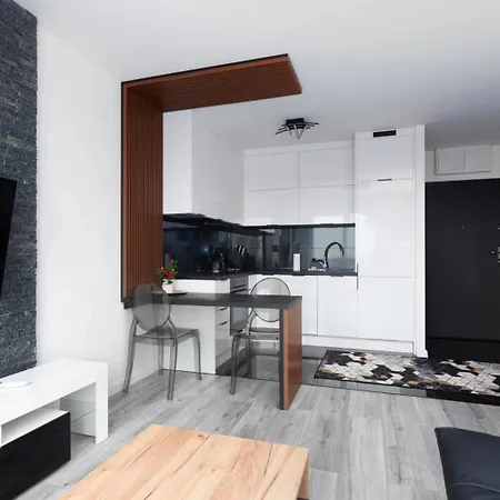 Apartment Komfortowy Z Balkonem I Parkingiem Wroclaw