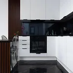 Komfortowy Z Balkonem I Parkingiem Apartament