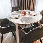 Lejlighed Komfortowy Z Balkonem I Parkingiem *