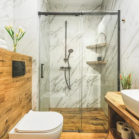 Komfortowy Z Balkonem I Parkingiem Lejlighed *