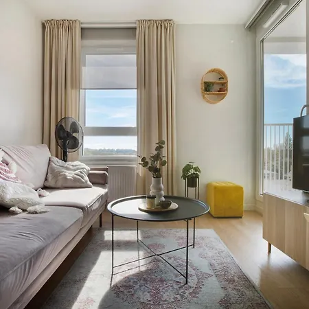 Komfortowy Z Balkonem I Parkingiem Apartment *