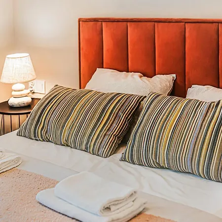 Komfortowy Z Balkonem I Parkingiem