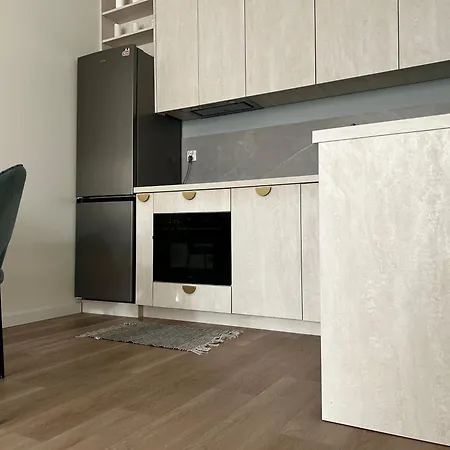 Komfortowy Z Balkonem I Parkingiem Apartmán *