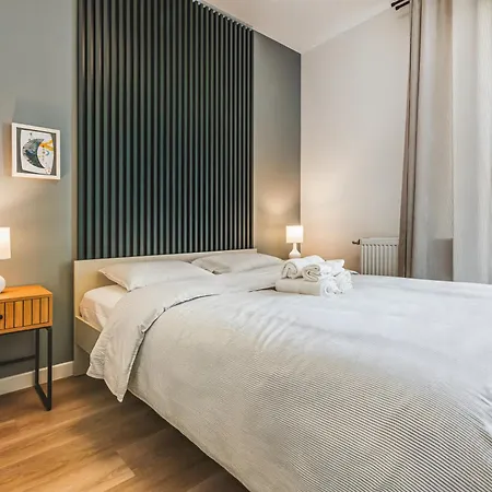 Apartment Komfortowy Z Balkonem I Parkingiem