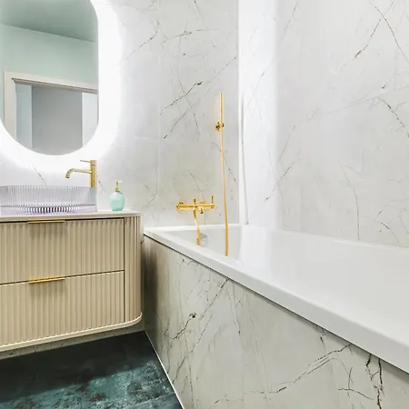 Apartment Komfortowy Z Balkonem I Parkingiem