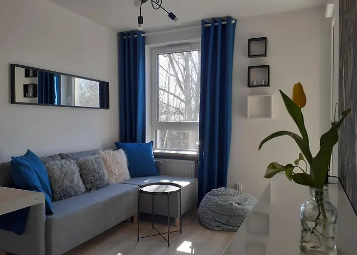 Komfortowy Z Balkonem I Parkingiem شقة فروتسواف