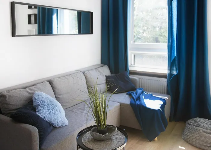 Komfortowy Z Balkonem I Parkingiem شقة فروتسواف