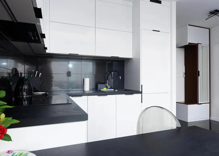 شقة Komfortowy Z Balkonem I Parkingiem *