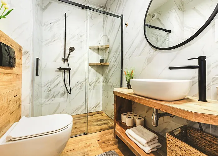 شقة Komfortowy Z Balkonem I Parkingiem