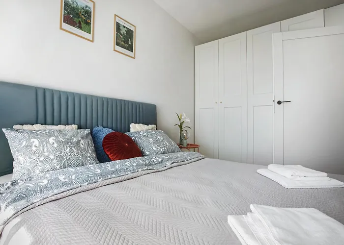 Komfortowy Z Balkonem I Parkingiem * فروتسواف