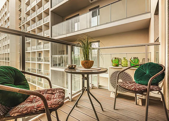 شقة Komfortowy Z Balkonem I Parkingiem