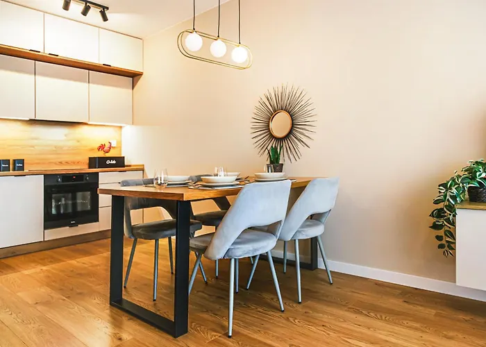 Komfortowy Z Balkonem I Parkingiem شقة *