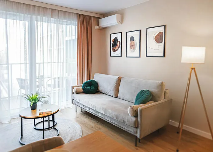 Komfortowy Z Balkonem I Parkingiem * فروتسواف