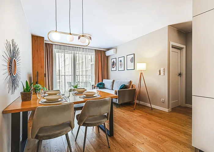 شقة Komfortowy Z Balkonem I Parkingiem *